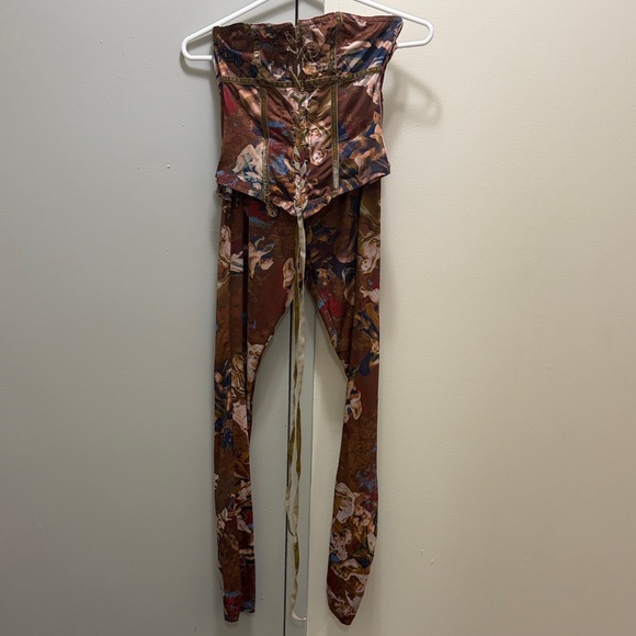 2 piece Brown Angel corset and leggings outfit - Picture 3 of 11